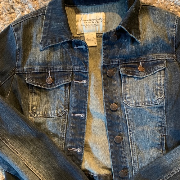 Denim jacket 🌸 - Picture 3 of 4